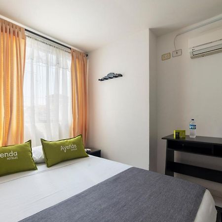 Ayenda 1409 Casa Tequendama Hotel Cali Ngoại thất bức ảnh
