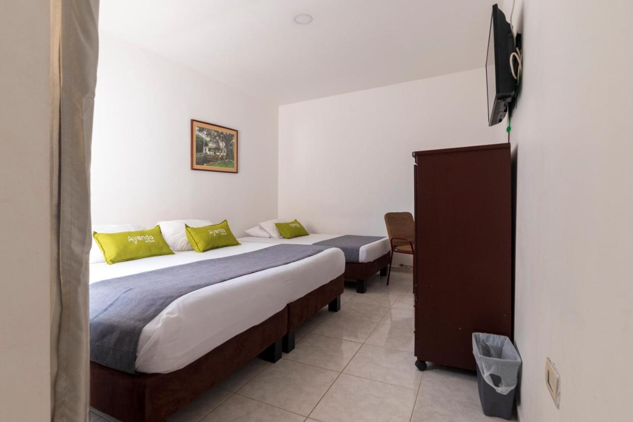 Ayenda 1409 Casa Tequendama Hotel Cali Ngoại thất bức ảnh