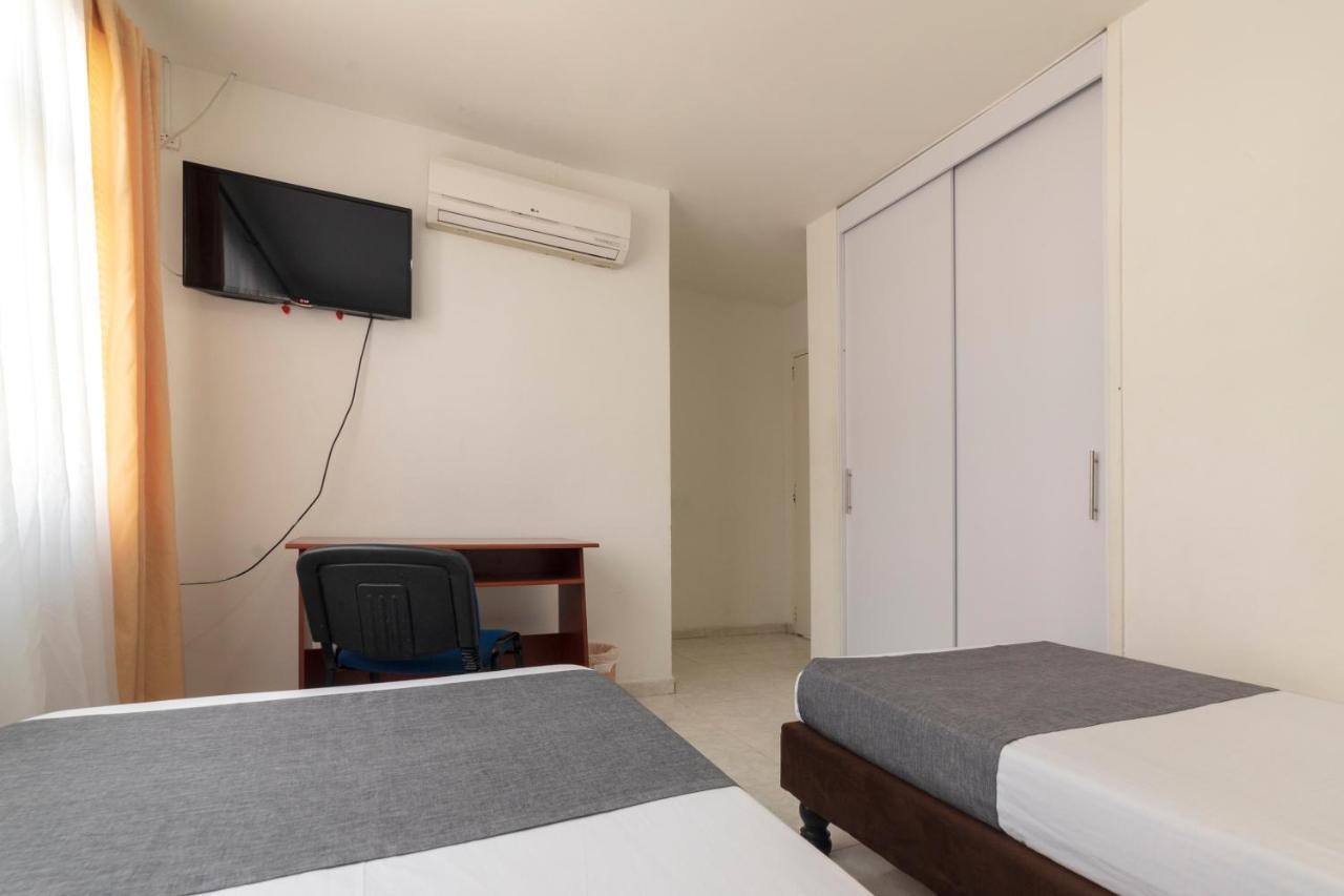 Ayenda 1409 Casa Tequendama Hotel Cali Ngoại thất bức ảnh
